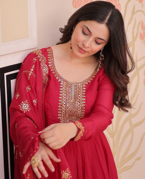 Striking Red Color Georgette Fabric Gown