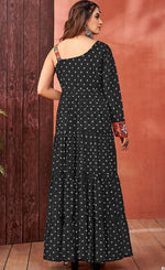 Striking Black Color Georgette Fabric Gown