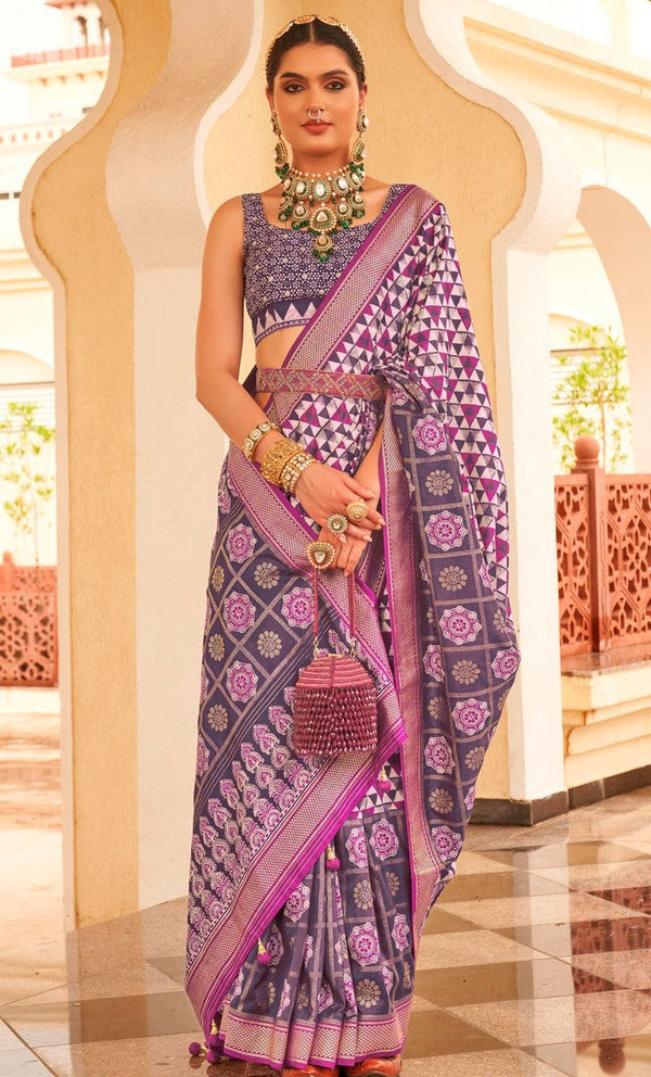 Striking Purple Color Silk Fabric Partywear Saree