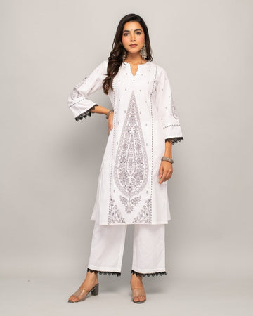 Splendid White Color Cotton Fabric Casual Kurti With Bottom