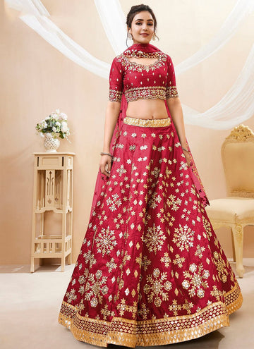 Splendid Red Color Art Silk Fabric Wedding Lehenga