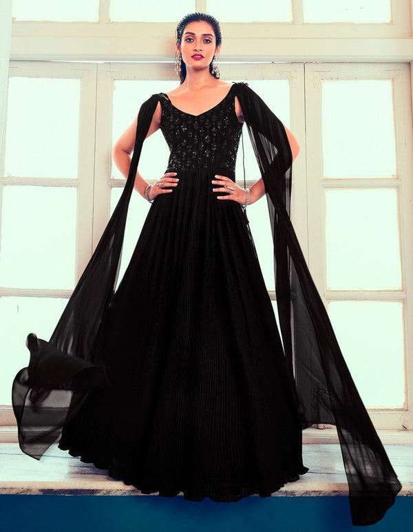 Appealing Black Color Georgette Fabric Gown
