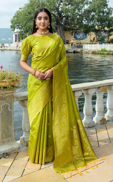 Amazing Green Color Silk Fabric Partywear Saree